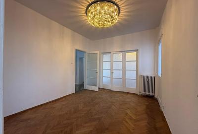 Apartament cu 4 camere semidecomandat, mobilat în P-ța Romană - 4