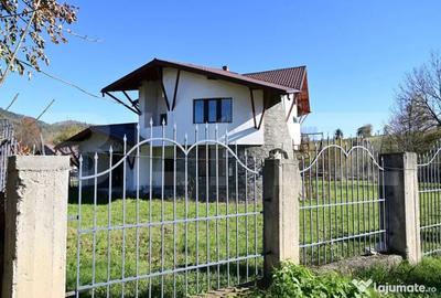 Casă cu 5 camere cu Teren 829 Mp în Central - 5