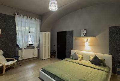 Apartament cu 2 camere decomandat în Ultracentral