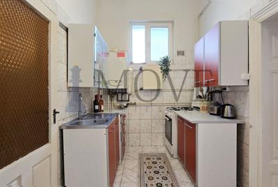 Casa Parter + Demisol în Piata Romana - 36