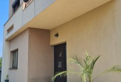 Casa individuala 318mp D + P + E si teren propriu 600 mp - 1