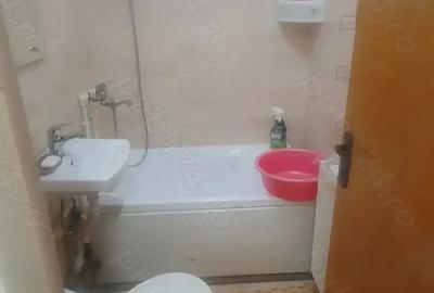 Garsonieră nedecomandată în Central - 1