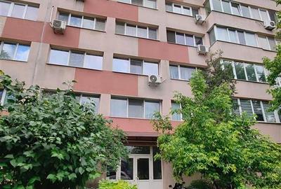 Apartament cu 2 camere decomandat în Eroii Revoluției - 10