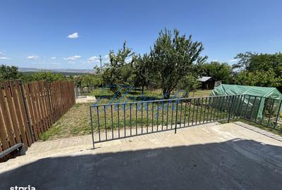 Casă cu 6 camere cu Teren 900 Mp în Feleacu