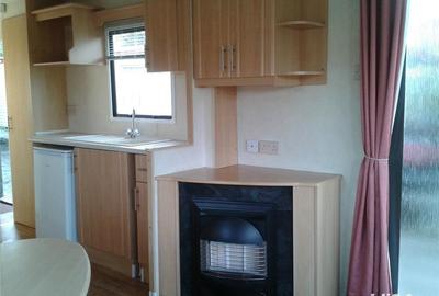 Casă cu 9 camere cu Teren 35 Mp în Central - 3