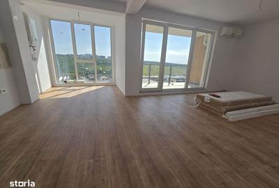 Apartament cu 3 camere decomandat în Albești