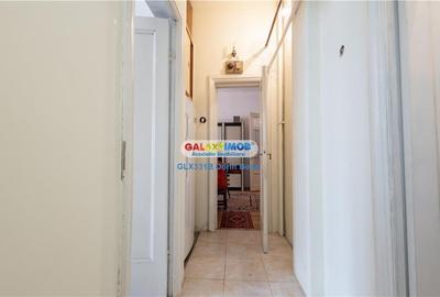 Vanzare 4 camere Piata Rosetti (str. Sfintilor) Centrala proprie - 16