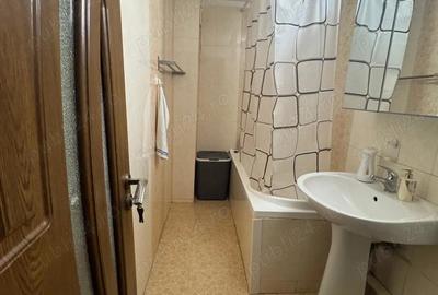 AP 3 camere | 79 mp | Lujerului la 3 minute de metrou | AN 1989 | Direct proprietar AP 3 camere | 79 mp | Lujerului la 3 minute de metrou | AN 1989 | Direct proprietar - 7