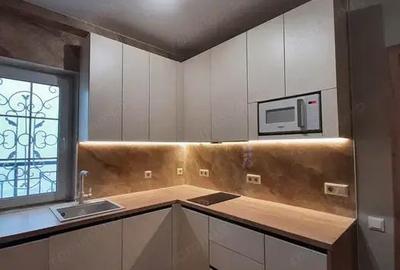 Garsonieră decomandată în P-ța Victoriei - 4