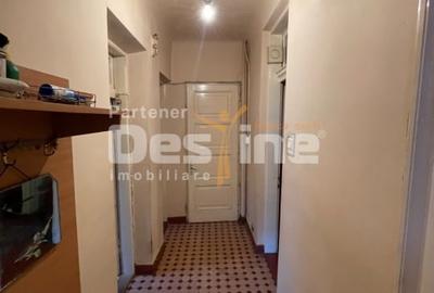 Casă individuală cu 7 camere cu Canalizare în Central - 16