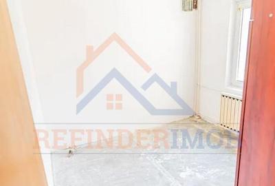 Apartament cu 3 camere decomandat în Rahova - 3