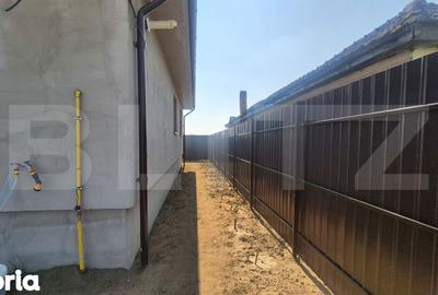 Casă cu 3 camere decomandat cu Teren 950 Mp în Central - 14