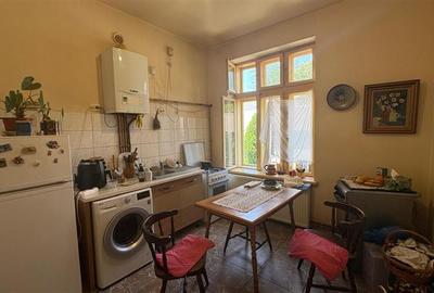Casă cu 3 camere cu Canalizare în Copou - 12