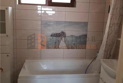 Casă individuală cu 3 camere cu Canalizare în 1 Decembrie - 7