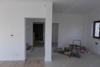 Casă cu 4 camere în Bucovina - 14