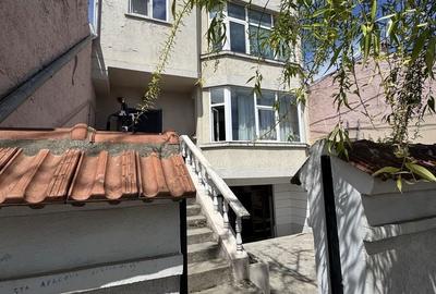 Casă cu 4 camere în Central - 5