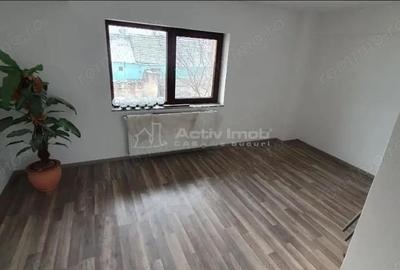 Casa - 2 apartamente - Rasnov - 4