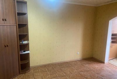 Se inchiriaza garsoniera - 3