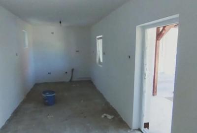 Casă cu 6 camere cu Teren 2135 Mp în Ilteu - 6