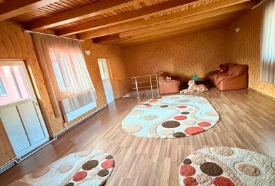 Casa de vanzare in Pucioasa - centru - 2