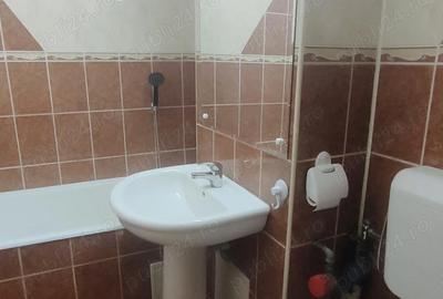 Apartament cu 3 camere decomandat în Obor - 4