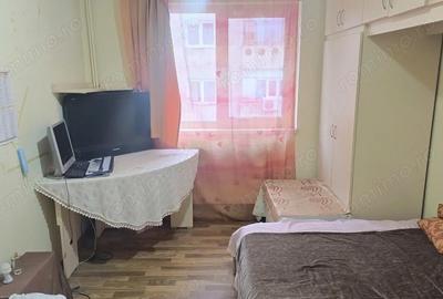 Garsonieră decomandată în Dacia - 13