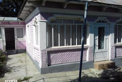 Casă cu 5 camere cu Teren 2800 Mp în Dochia - 4