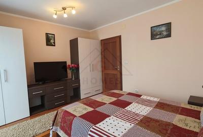 Casa mare. Posibil si clinica, camin batrani, invatamant, sediu firma. - 16