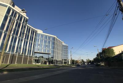 Birou, de 38,000 mp, în 1 Mai - 14