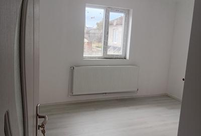 Casă cu 4 camere cu Canalizare în Vinga - 4