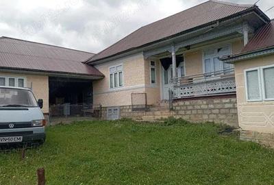 Casă cu 4 camere în Soveja - 2