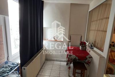 Garsonieră semidecomandată, mobilată în Central - 4