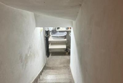 Casă cu 4 camere cu Teren 120 Mp în 1 Mai - 13