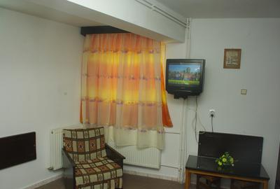 Pitesti, centru, camin seniori - 3