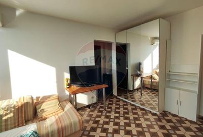 Vanzare Apartament 3 camere, confort 3 Giurgiului - 3