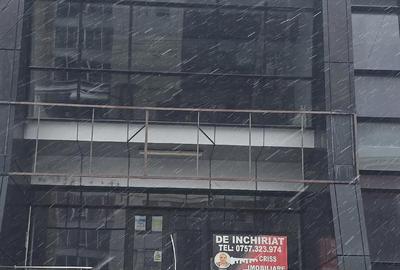 Spațiu comercial, de 450 mp, în Central - 1
