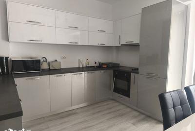 Apartament cu 4 camere în Central - 11