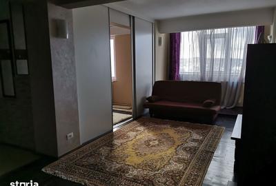 Apartament cu 3 camere în George Enescu - 1