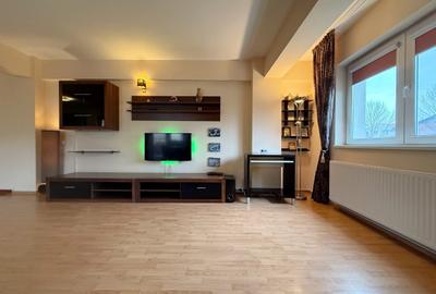 Greenfield -cartier Topaz - 2 cam - 2010 - loc parcare - curat- et 2/2 - 8