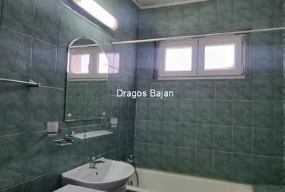 Apartament cu 3 camere decomandat în Ferdinand - 9