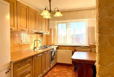 Apartament cu 3 camere decomandat în Centrul Civic - 2