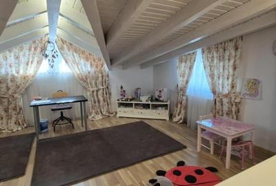 Casă cu 3 camere cu Canalizare în Ferentari - 10