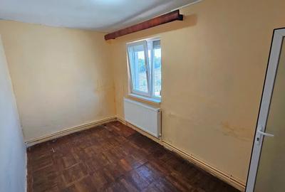 Apartament cu 3 camere, etaj 3/4 suprafata totala 44 mp zona Sabroso - 4