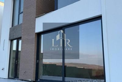 Casă cu 4 camere în Cercu - 5