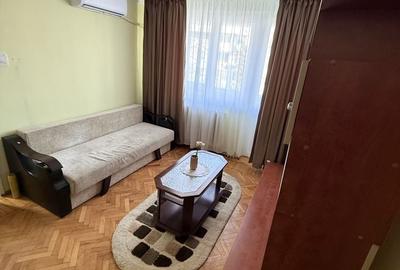 Apartament cu 3 camere semidecomandat în Farfuria - 7