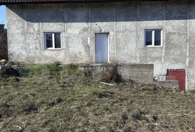 Casă cu 4 camere în Jichișu de Jos - 7