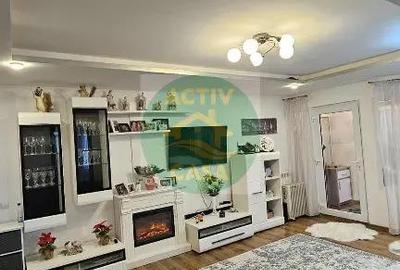 Casă cu 5 camere cu Teren 1850 Mp în Horia - 2