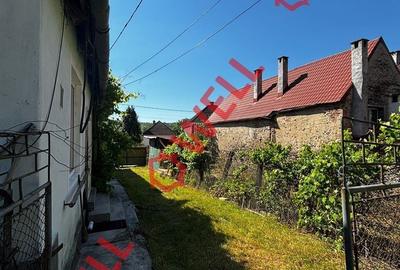 Casă cu 2 camere cu Teren 1842 Mp în Homorod - 8