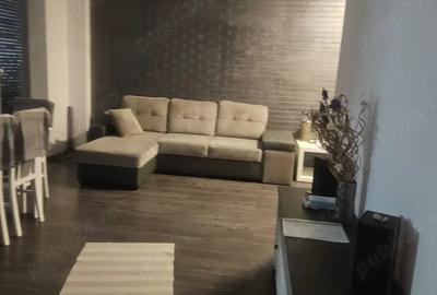 Inchiriez Apartament 3 camere Mamaia Nord la 50 m de plaja