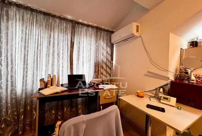 Apartament cu o camera, centrala proprie, zona Judetean - 1